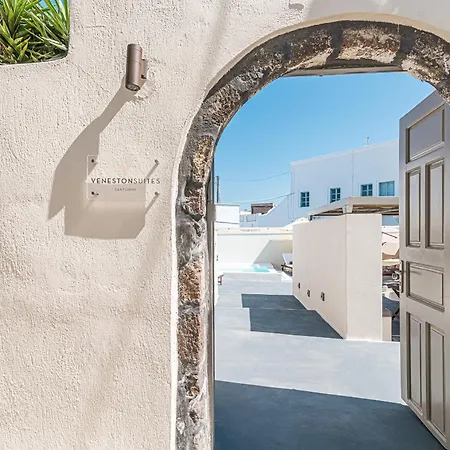 Villa Veneston Suites, Lina Fira (Santorini)