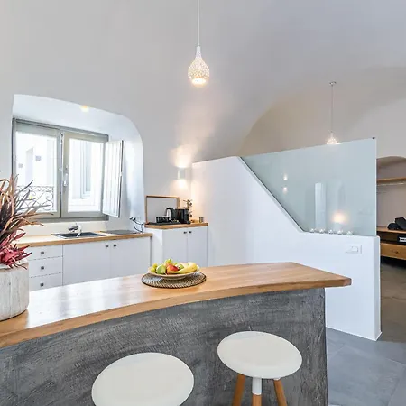 Veneston Suites, Lina Villa *